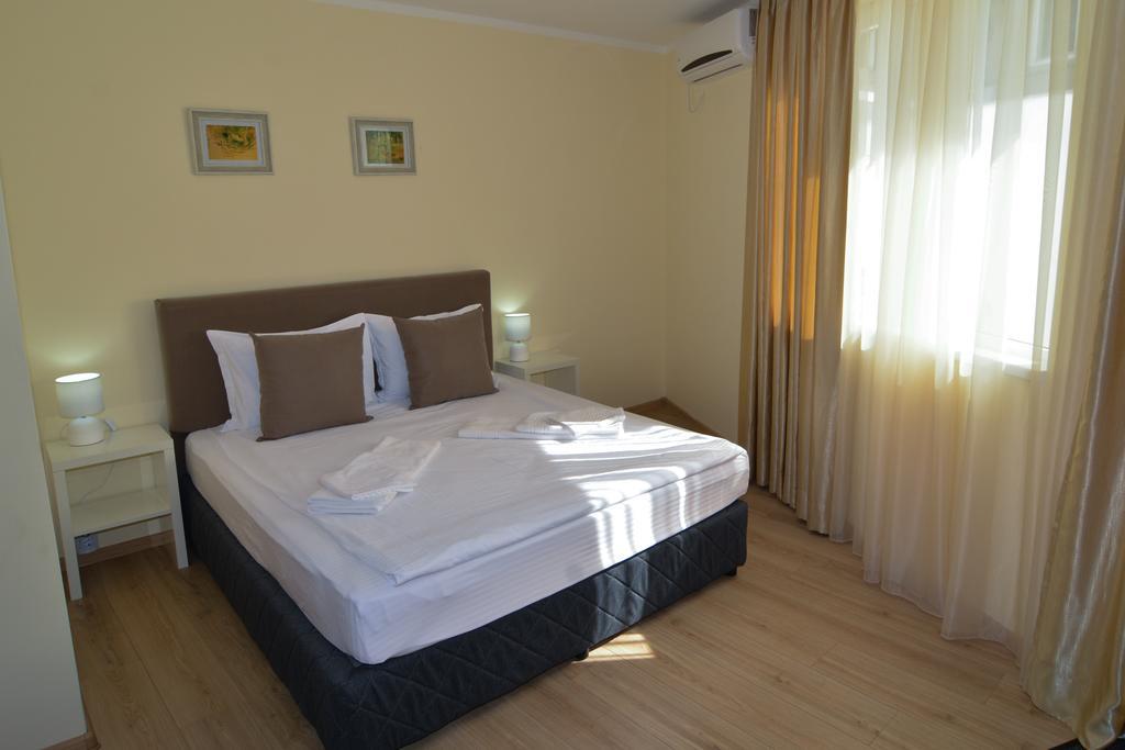 Luxury Apartments Burgas Extérieur photo